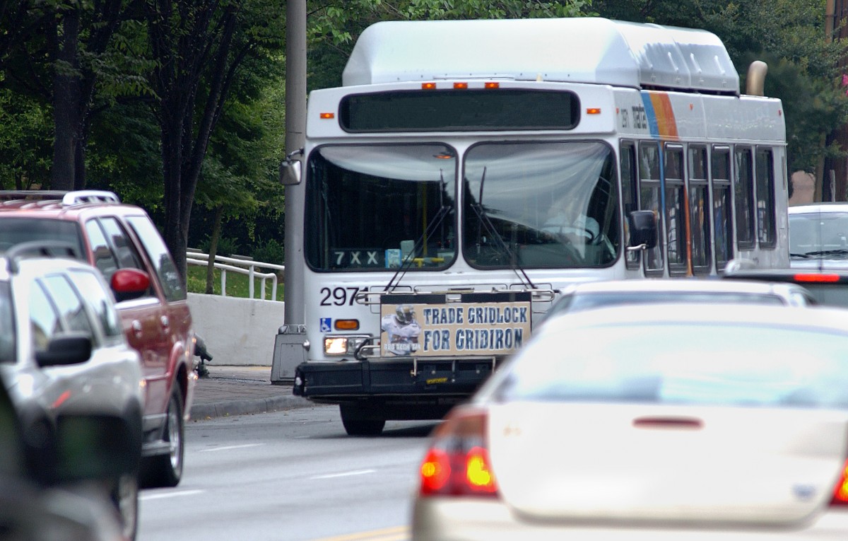 MARTA bus driving on street (Photo by Nicole Cappello)