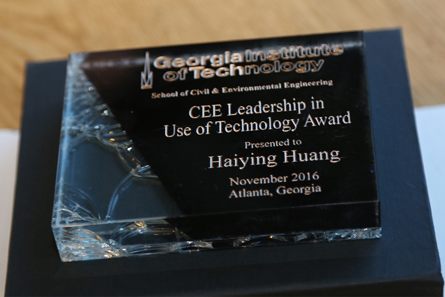 Haiying Huang's award (Photo: Jess Hunt-Ralston)