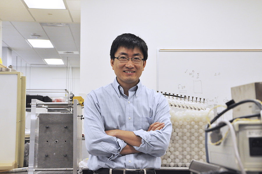 Assistant Professor Sheng Dai in his lab. (Photo: Jess Hunt-Ralston)