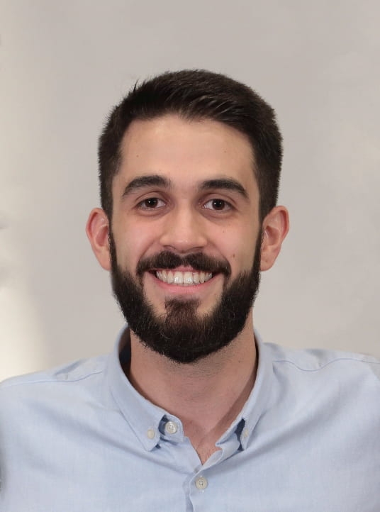 Portrait of Ph.D student Gabriel Cedraz Diniz