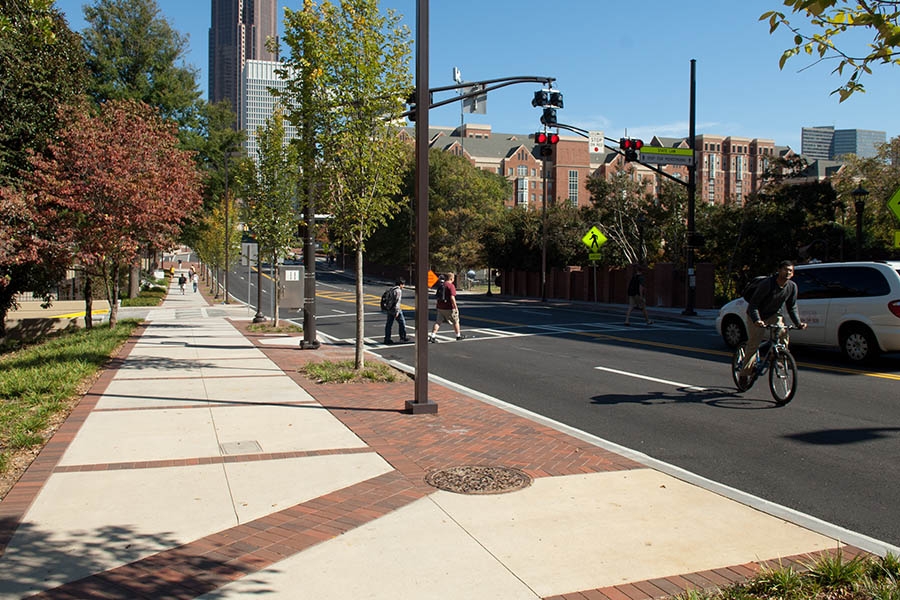 The sidewalk along North Avenue in Atlanta. Photo: Jennifer Tyner